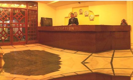 Fabhotel Ashu Palace Karol Bagh Delhi  Exterior photo