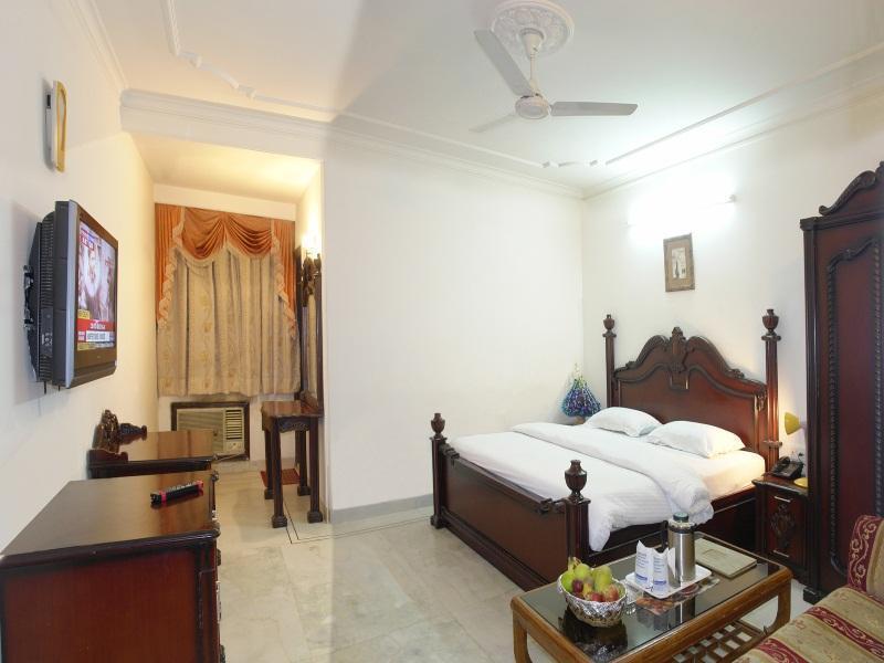 Fabhotel Ashu Palace Karol Bagh Delhi  Exterior photo