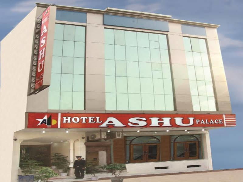 Fabhotel Ashu Palace Karol Bagh Delhi  Exterior photo