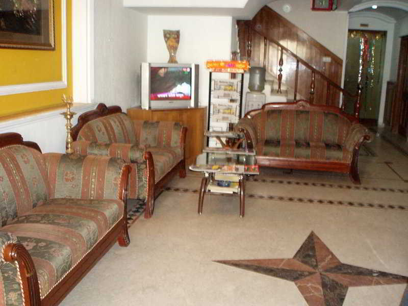 Fabhotel Ashu Palace Karol Bagh Delhi  Interior photo