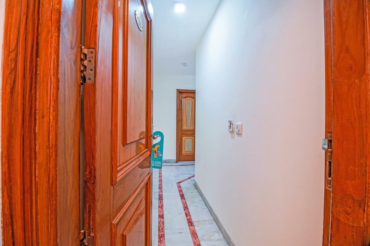 Fabhotel Ashu Palace Karol Bagh Delhi  Exterior photo