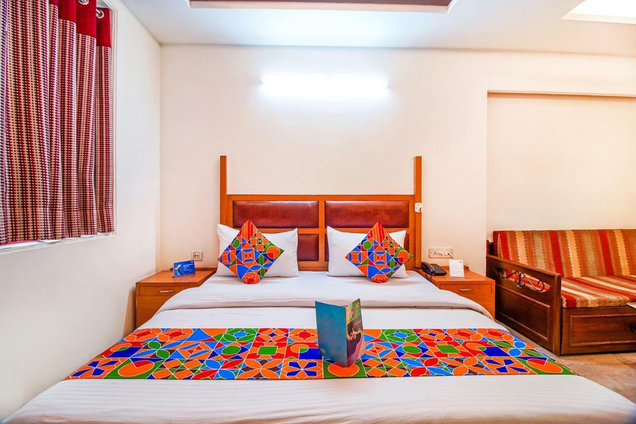 Fabhotel Ashu Palace Karol Bagh Delhi  Exterior photo