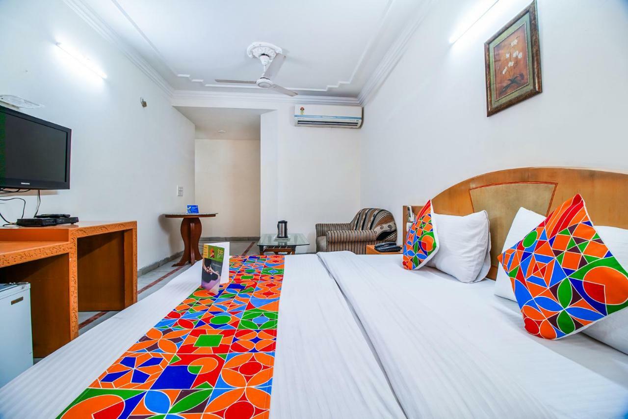 Fabhotel Ashu Palace Karol Bagh Delhi  Exterior photo
